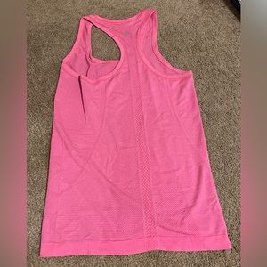 Lululemon Swiftly Racerback Workout Tank (Pink, Size 2)